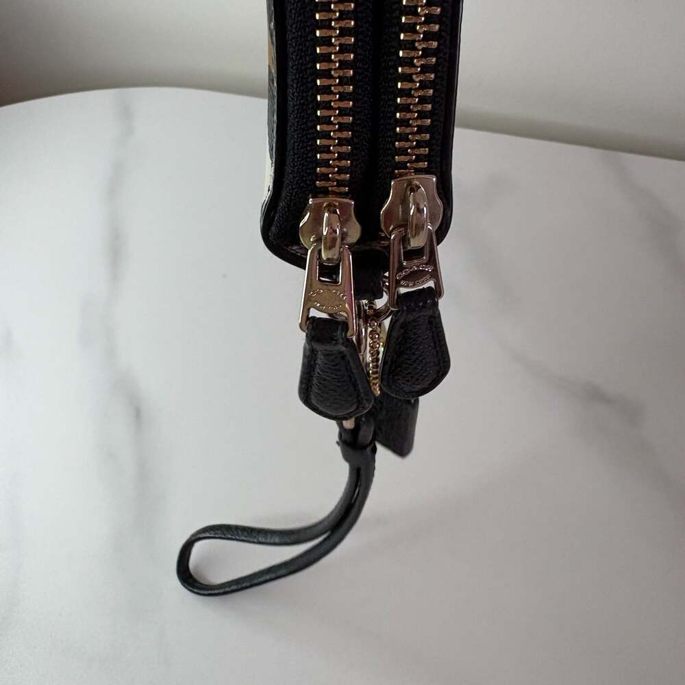 Coach Double Zip Wallet with Leopard Print and Wristlet Strap - Picture 7 of 16